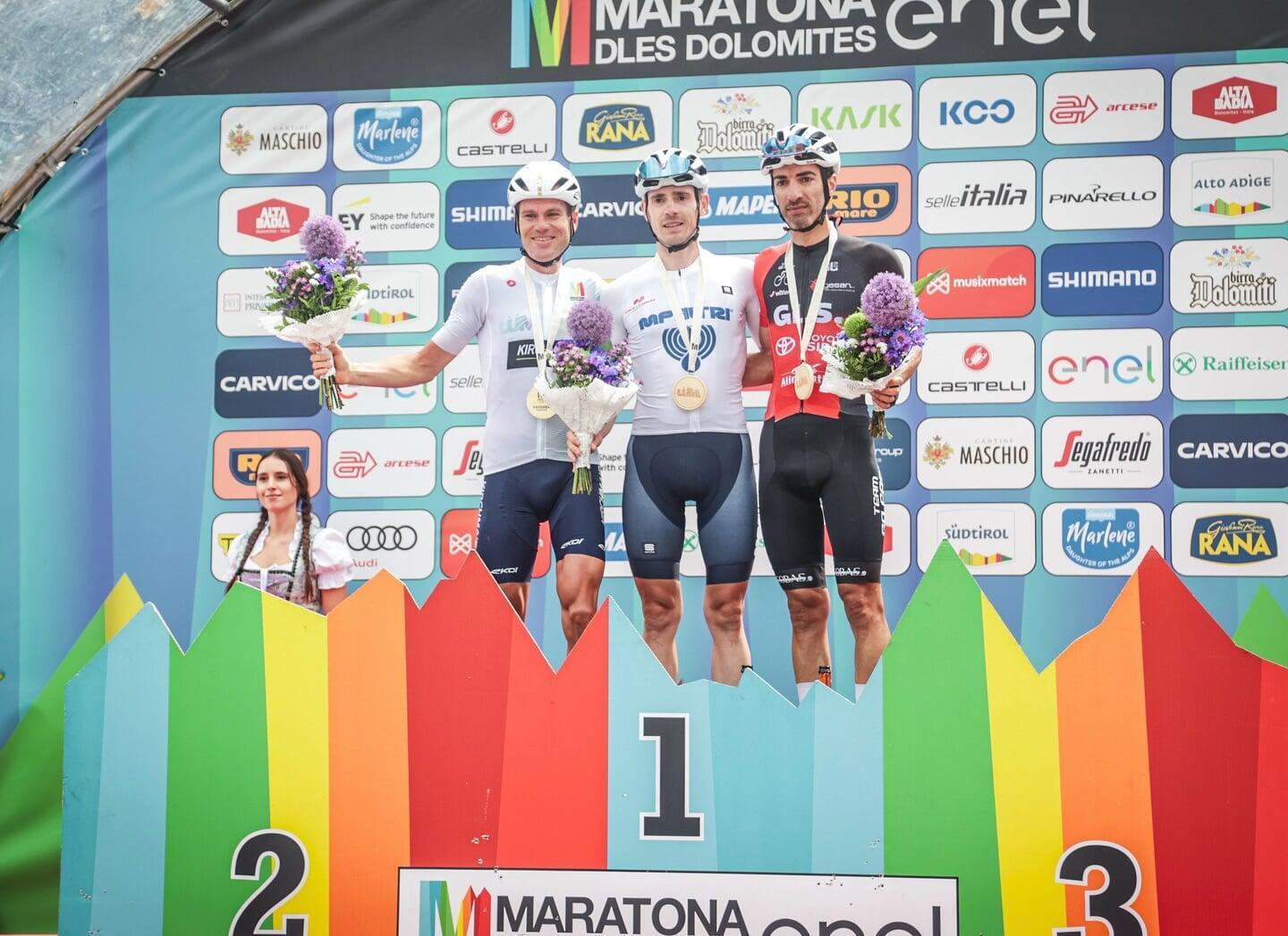 Maratona dles Dolomites: Teamspirit und ein weiteres Podium